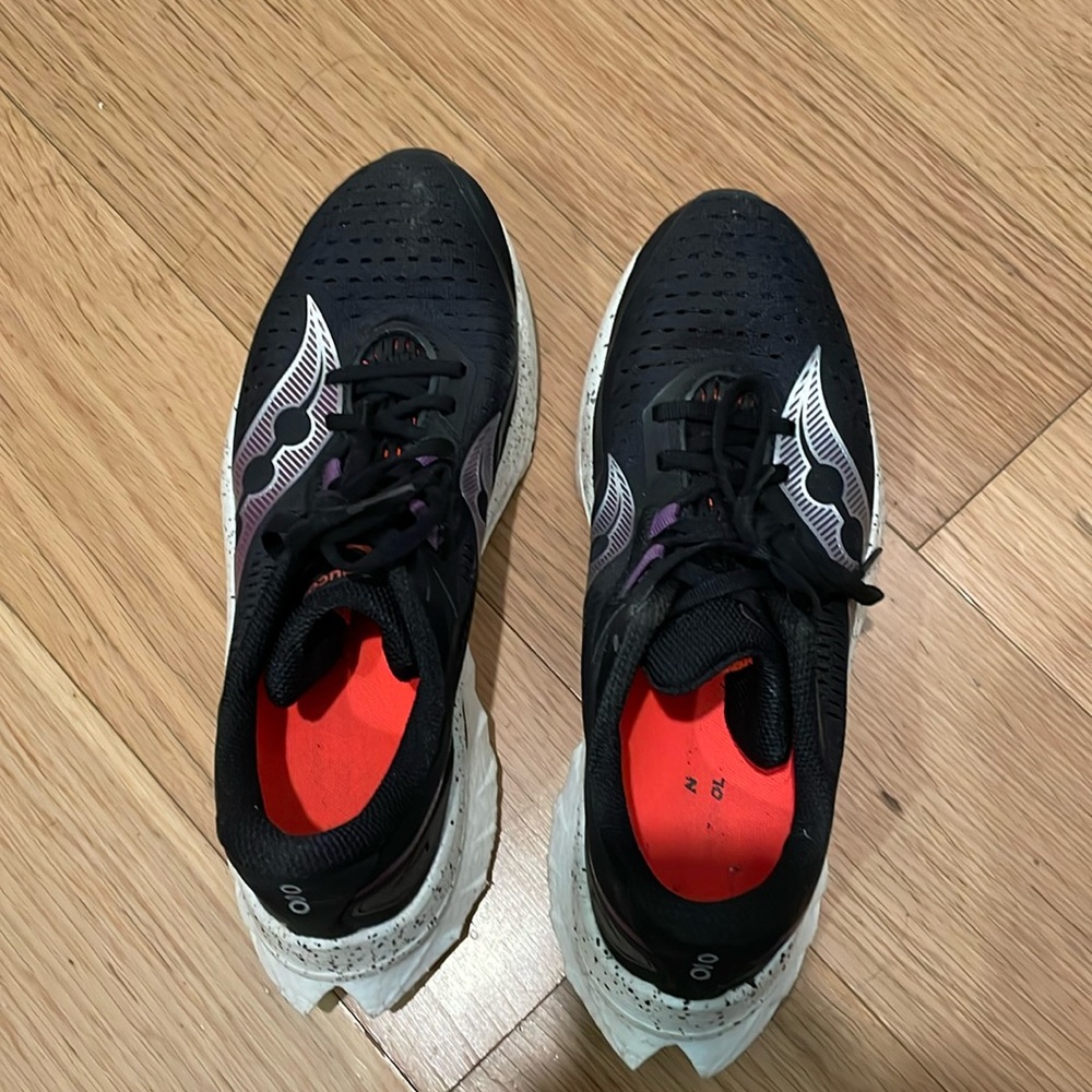 Saucony endorphin speed 4